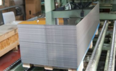 China Folha de alumínio fina lustrada escudo térmico pela carcaça contínua 1100 1050 1060 3003 5052 6061 fornecedor
